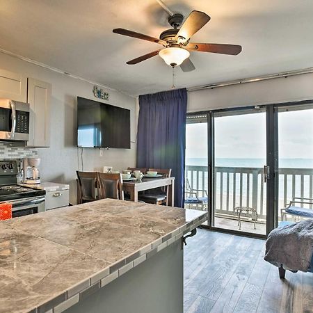 Waterfront Corpus Christi Escape With Pool Access! Apartman Kültér fotó