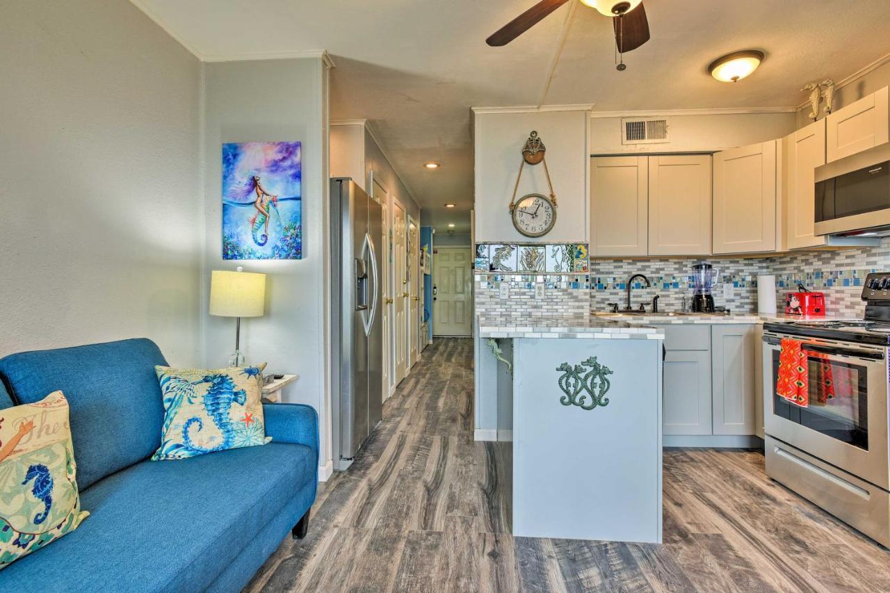 Waterfront Corpus Christi Escape With Pool Access! Apartman Kültér fotó